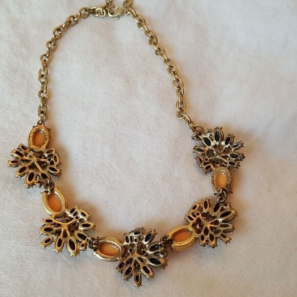 J Crew Vtg Necklace gold tone and orange - Picture 3 of 16